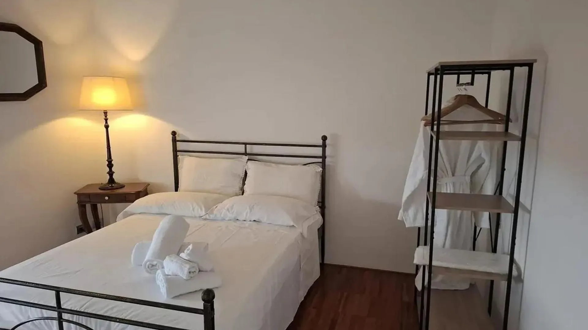Spacious Apartment In Manciano With View